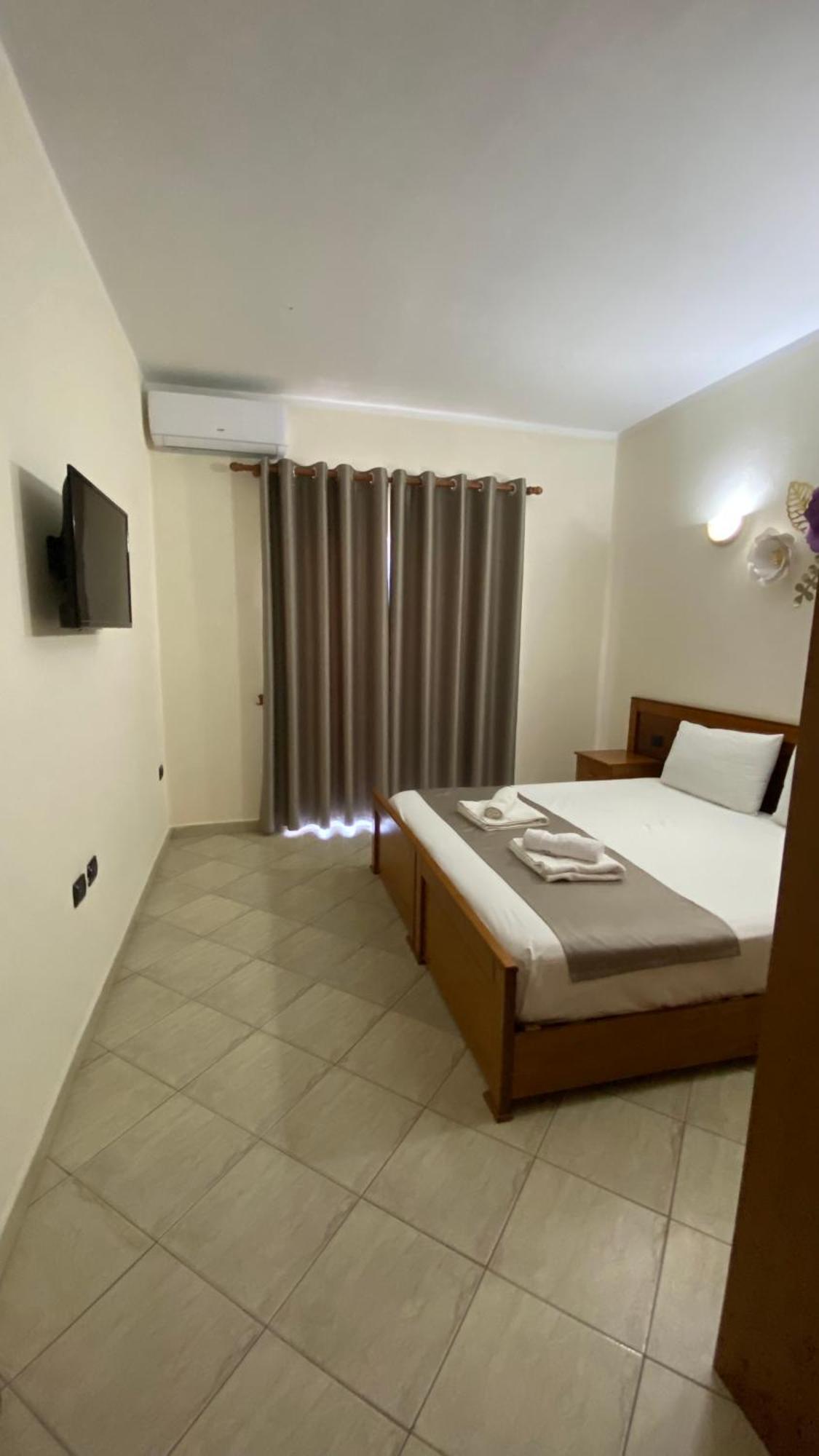 Relax Apartment & Hotel Golem  Εξωτερικό φωτογραφία